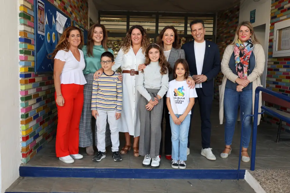 El Ayuntamiento de Torrox invierte 600.000 euros en infraestructuras educativas, destaca la delegada del Gobierno andaluz en Málaga